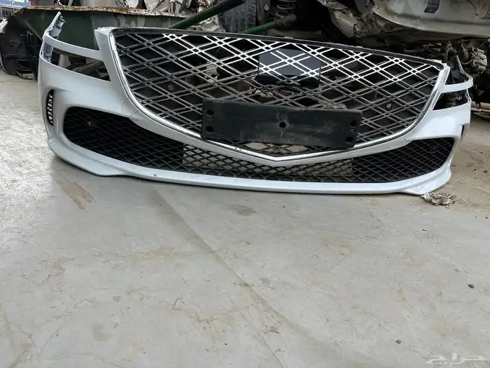 صدام جينسس 2025 G80 2
