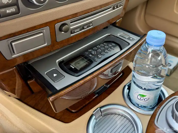 من التحف BMW 740LI مخزن 7