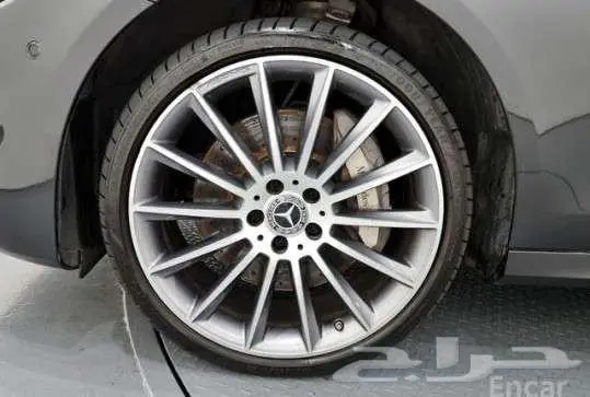 مرسيدس E350 موديل 2022 4