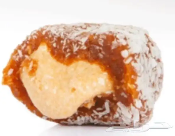 عرض كرات التمر بسمسم بحشوة الطحينة 19 ريال بس والكليجا 19 14