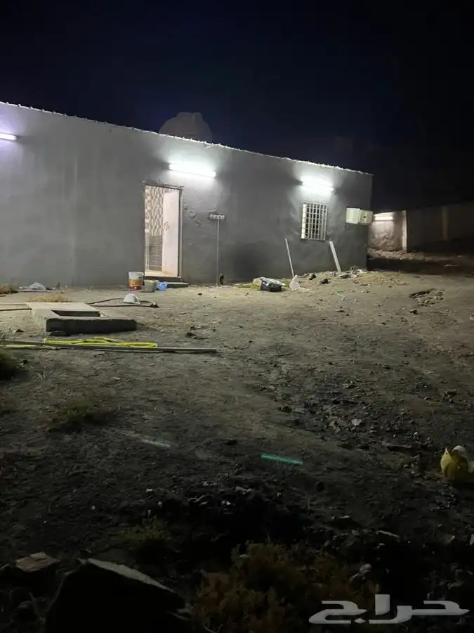 للايجار حوش واستراحة في بريمان 3