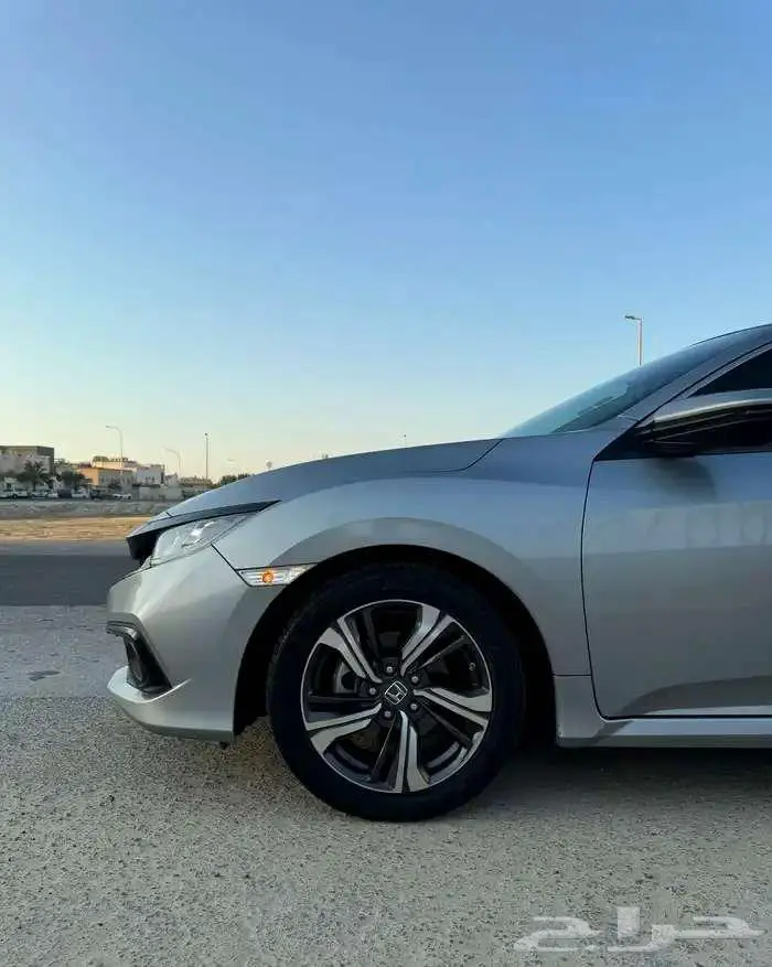 هوندا سيفيك 2019 LX 8