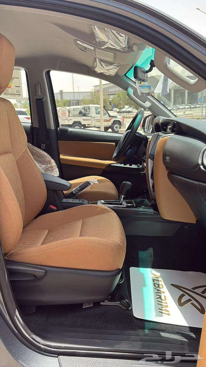 تويوتا فورتشنر GX 4X4 2025 بنزين 6