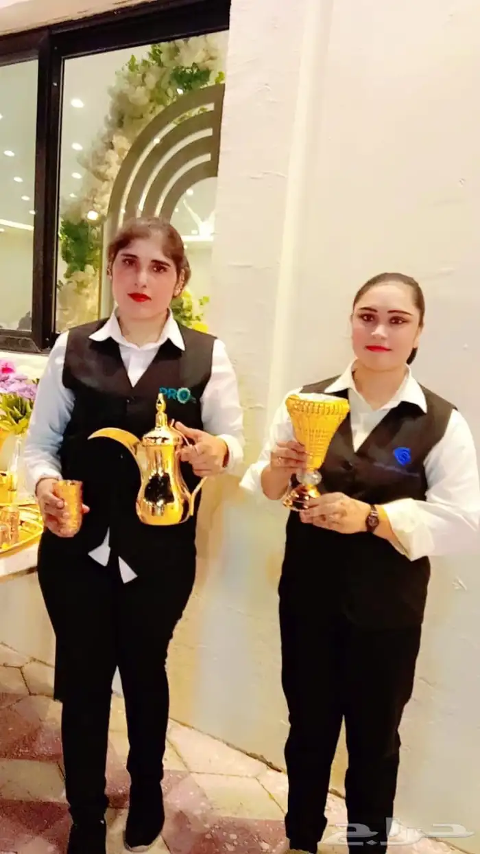 يوجد لدينا تأجير وتنسيق الحفلات وقهوجيات وقهوجيين حي رمال 15