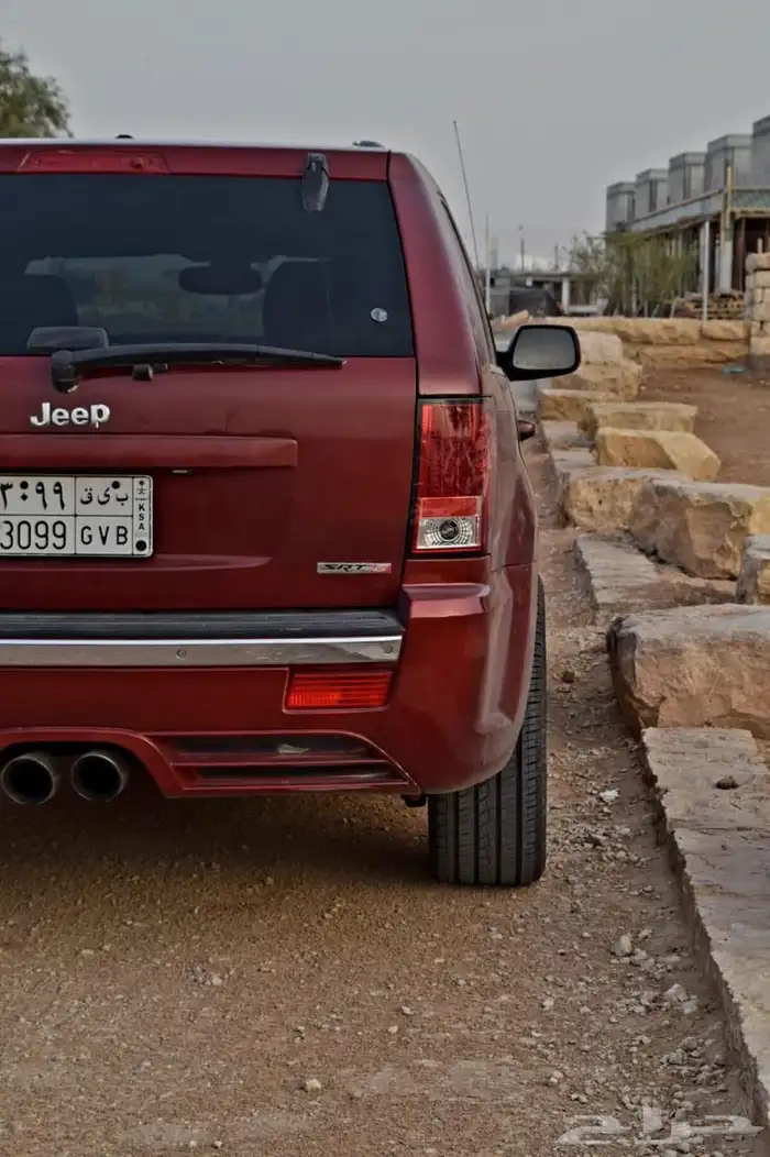 جيب شيروكي srt 0