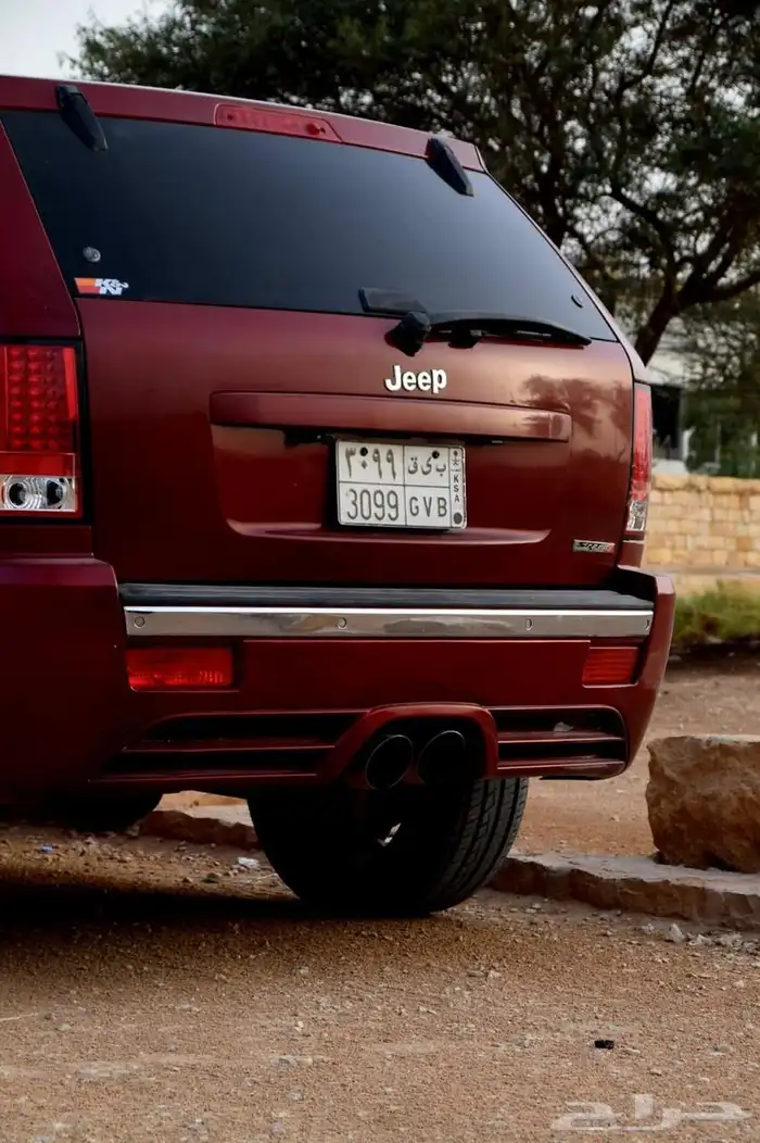 جيب شيروكي srt 1