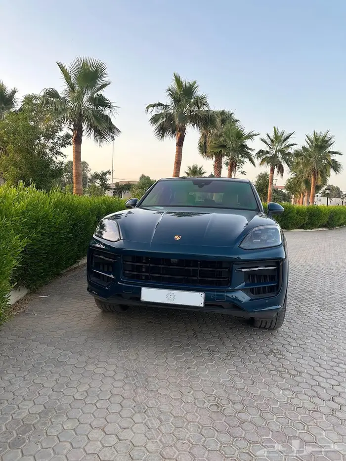 للبيع جيب بورش شبه جديد 2024 16