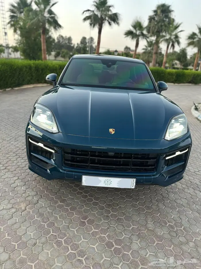 للبيع جيب بورش شبه جديد 2024 0