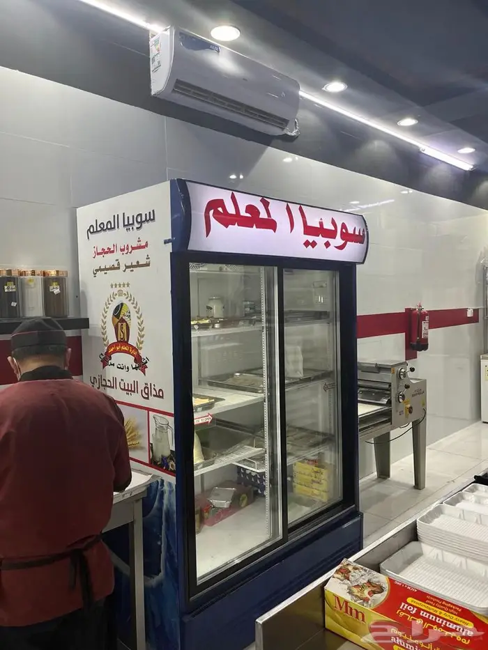 للتقبيل محل عصيرات ومعجنات حجازيه بالرمال 9