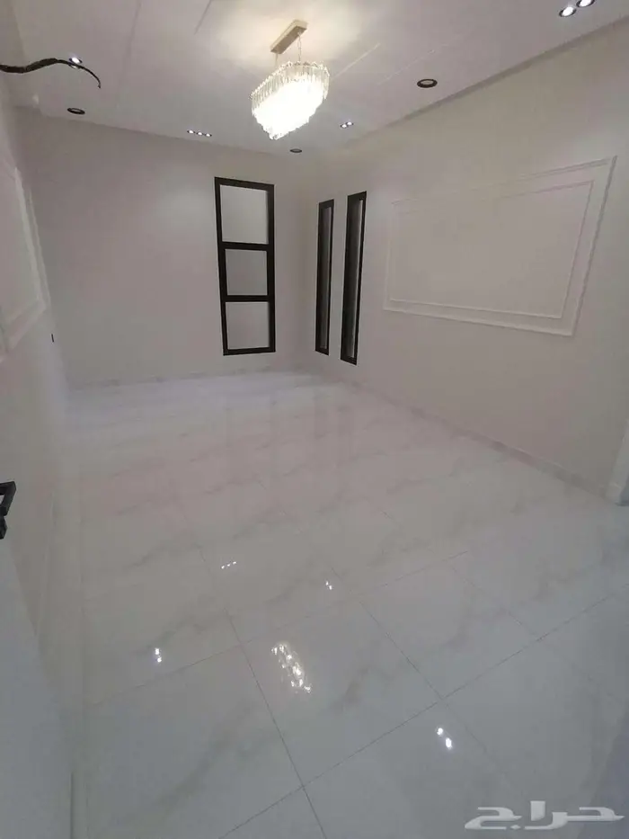 دور ارضي للبيع خميس مشيط حي الضيافة (الظرفة ) 43