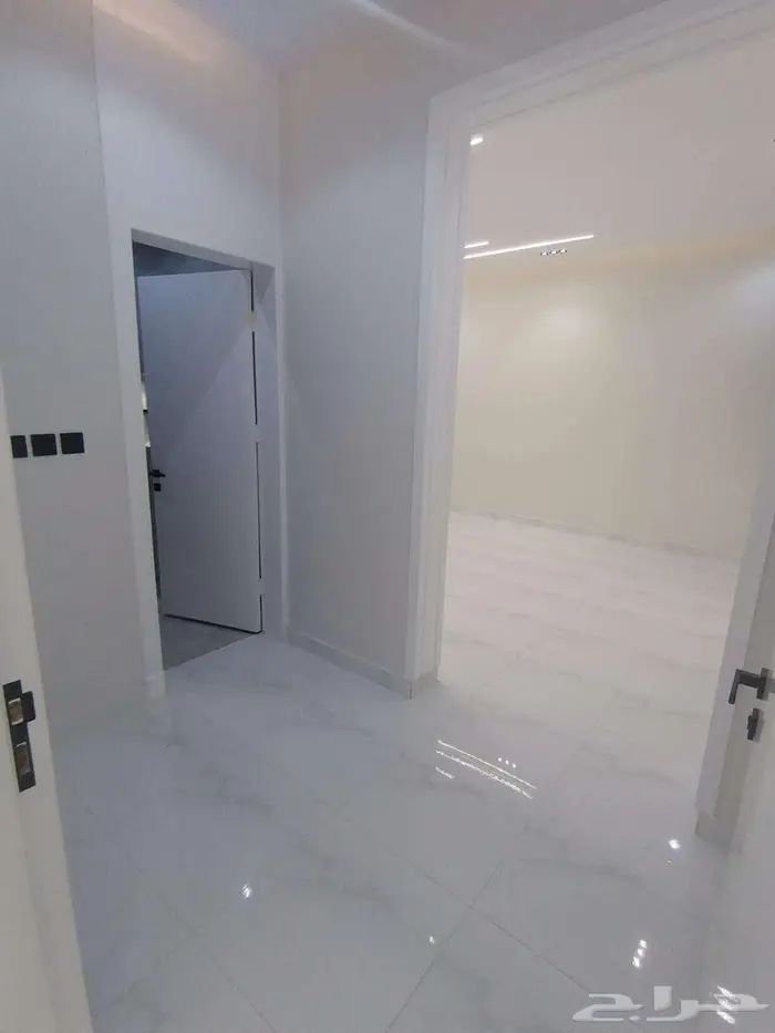 دور ارضي للبيع خميس مشيط حي الضيافة (الظرفة ) 20