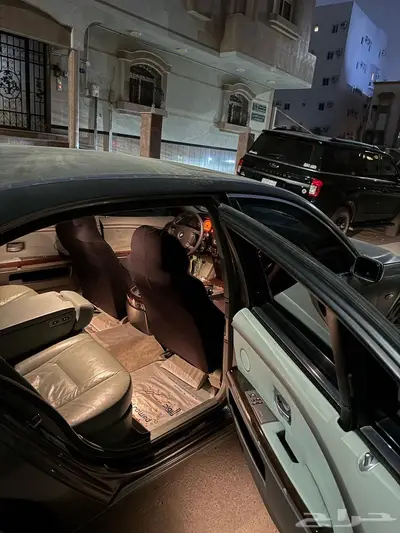 بي ام دبليو الفئة السابعة 2004 4