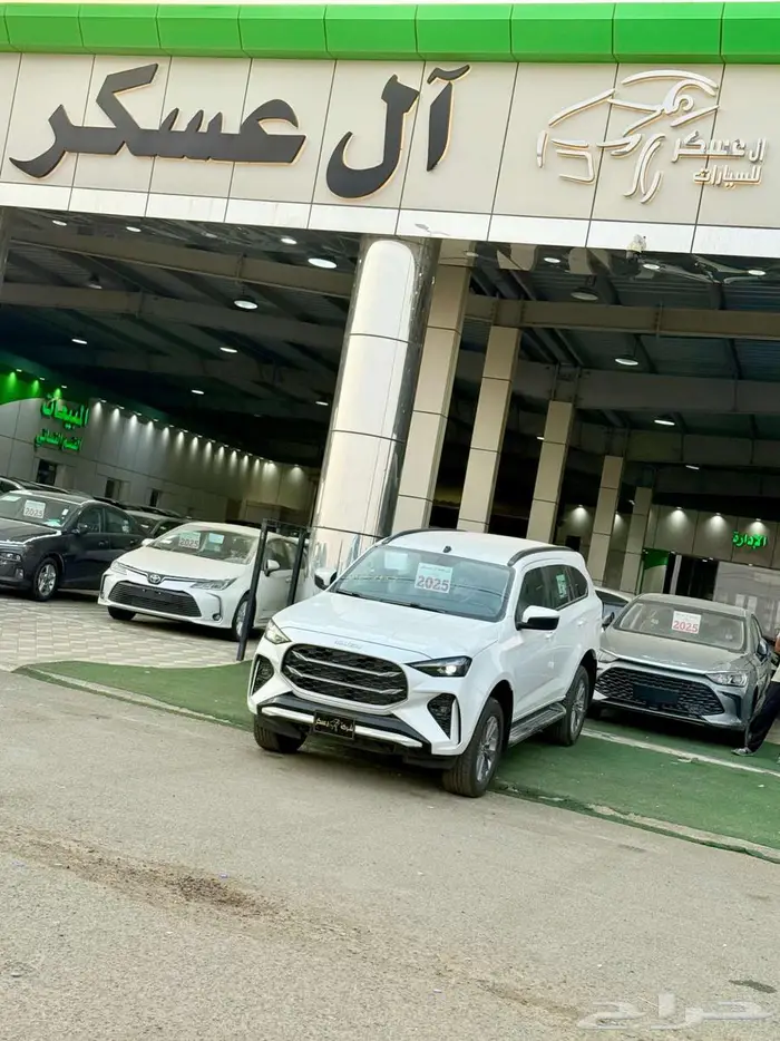 ايسوزو جيب ام يو اكس دبل 2025 الشكل الجديد 0
