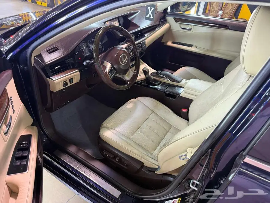 لكزس ES350 2016 5