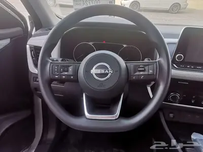 نيسان اكس تريل رصاصي 7 راكب 2500cc دبل 2025 15