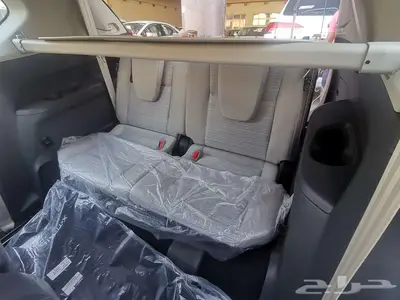 نيسان اكس تريل رصاصي 7 راكب 2500cc دبل 2025 11
