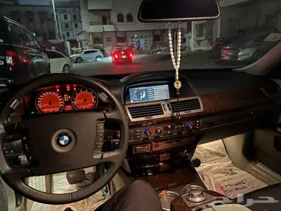 بي ام دبليو الفئة السابعة 2004 1