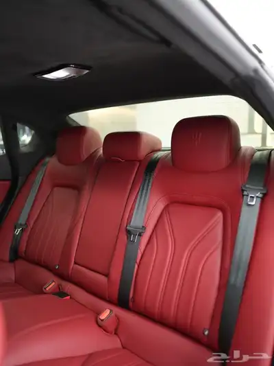 مزراتي كواتروبورتي 2022 GT 10