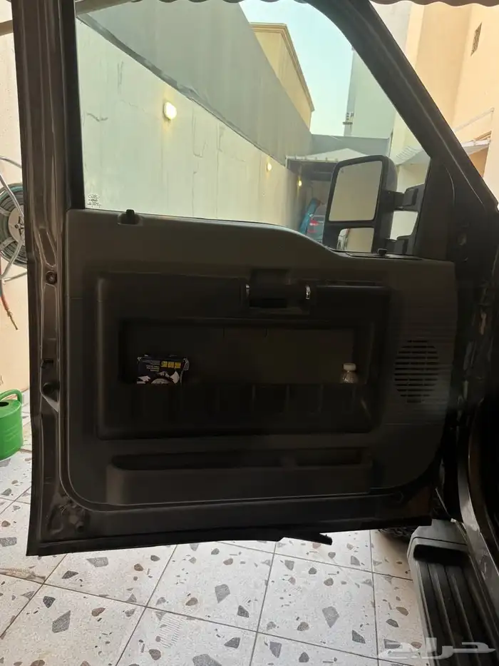للبيع فور F350 9