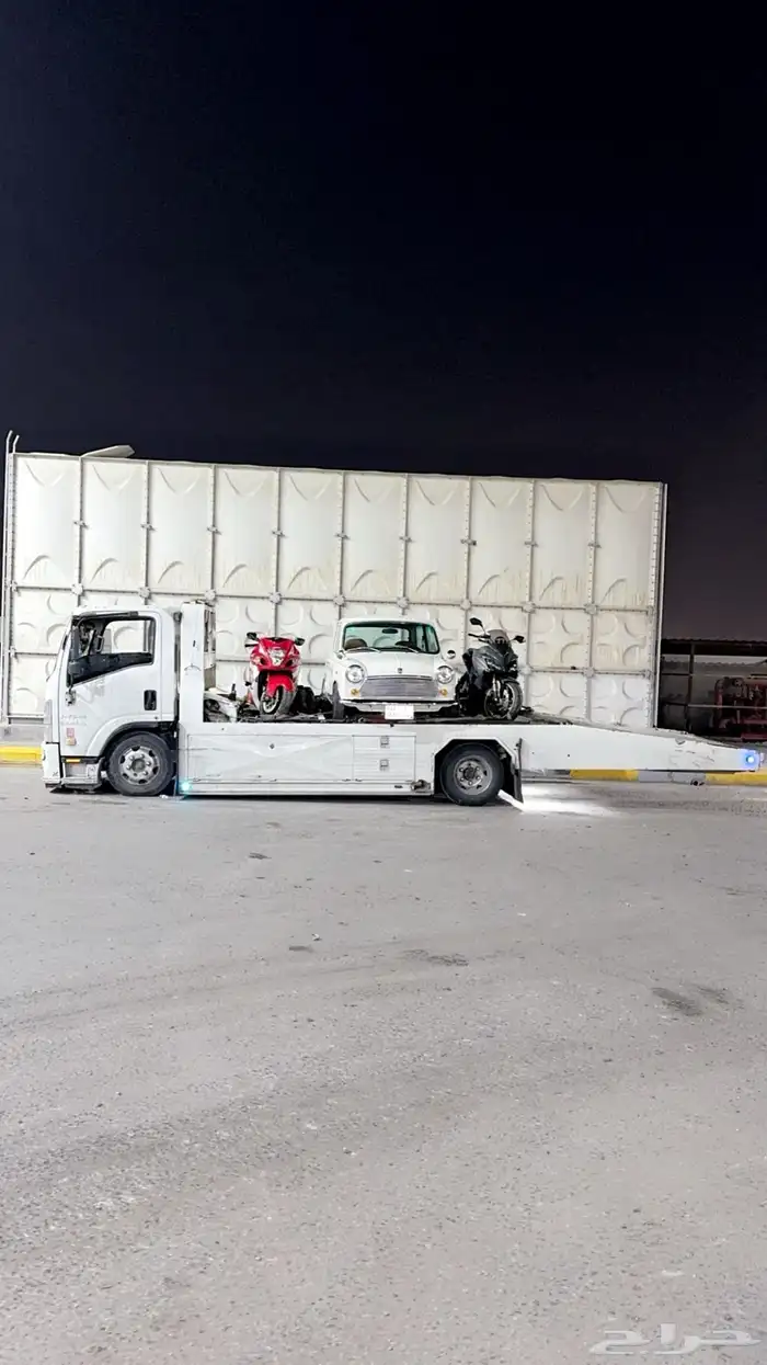 سطحه من خميس مشيط إلى الرياض او الدمام 1