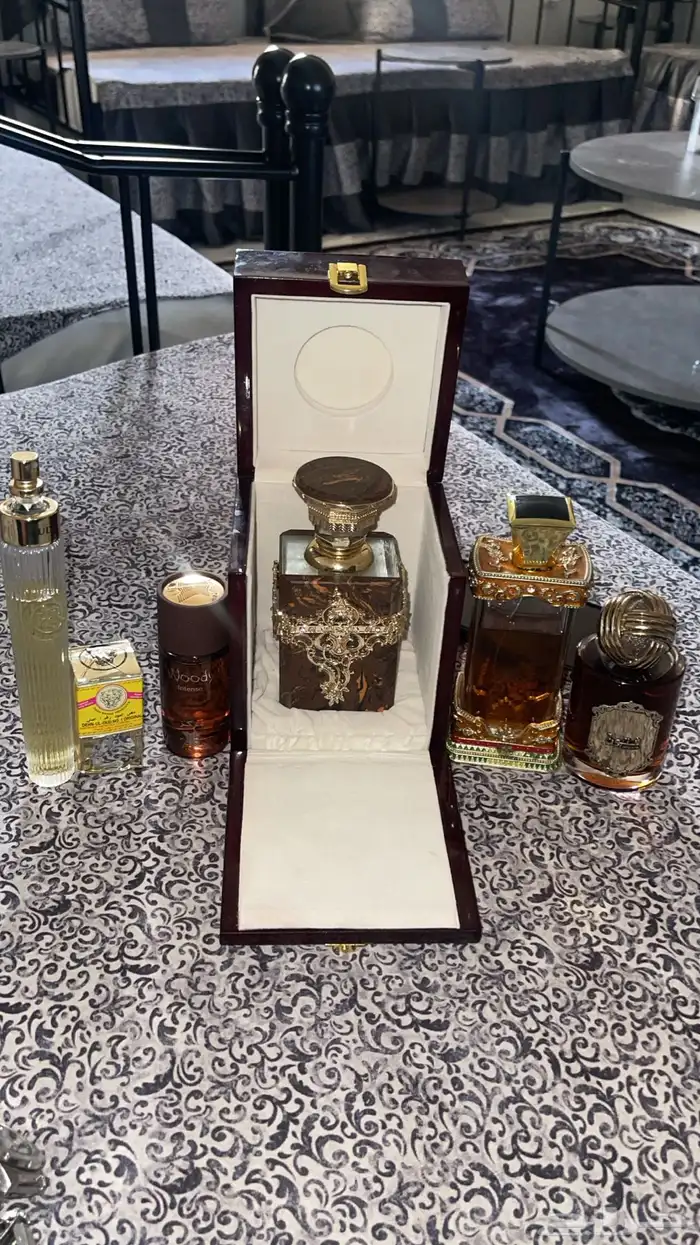 للبيع عطور عود وفرنسيه وعربيه اصليه 7