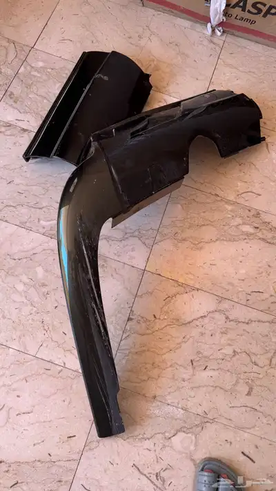 غطا هوك خلفي مع ديكور صدام يسار جيب لكزس 21 3
