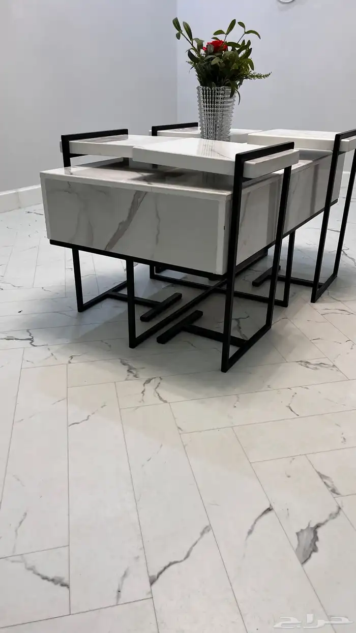 طاوله خدمات 0