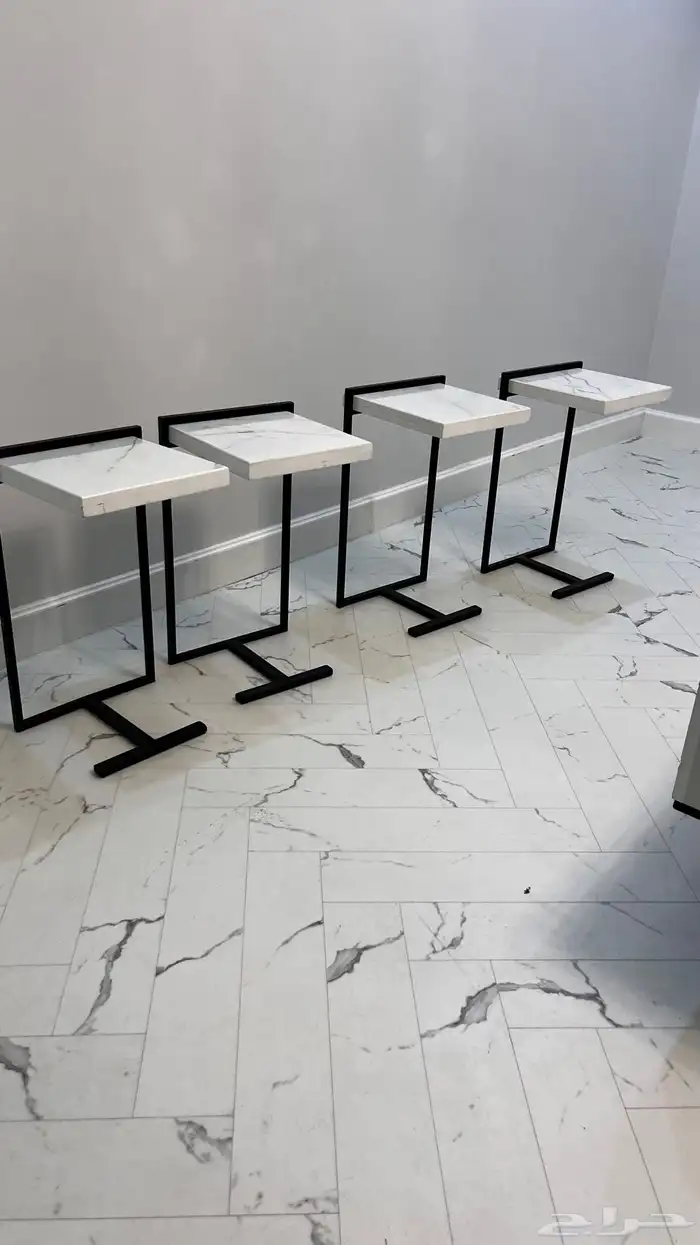 طاوله خدمات 1