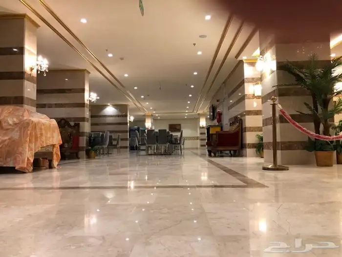 للبيع فندق في العزيزية الجنوبيه 5