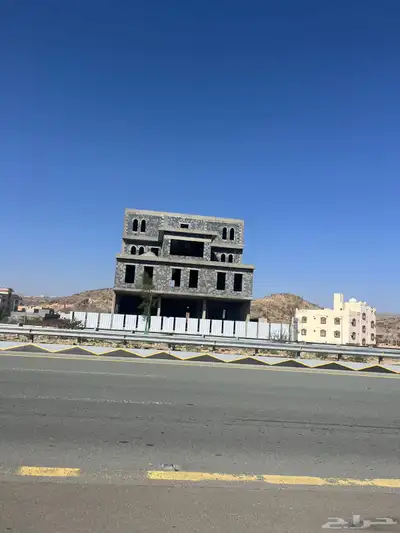 عمارة للإيجار بكامل في بهر مقابل الكلية التقنية 2