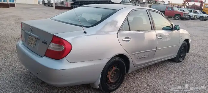 للبيع كامري 2004 3