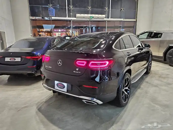 مرسيدس Glc200 موديل 2022م (وارد الجفالي) 6