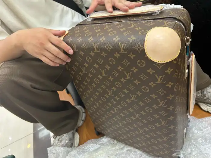شنط سفر LV 0