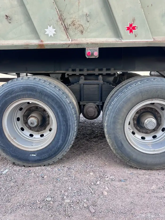 سندوق قلاب للبيع 2015 15