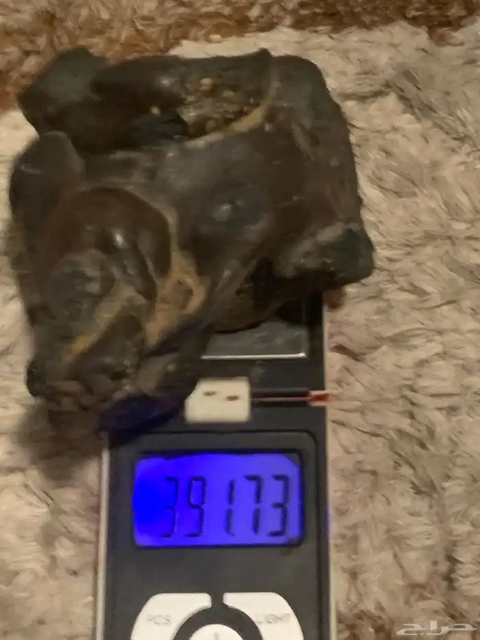 نيزك للبيع 0