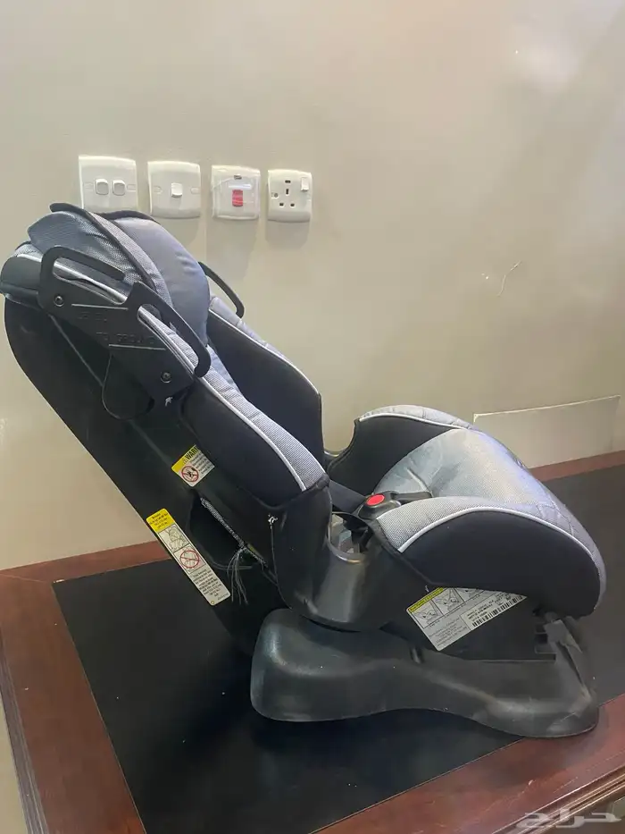 كرسي أطفال للسيارة 2