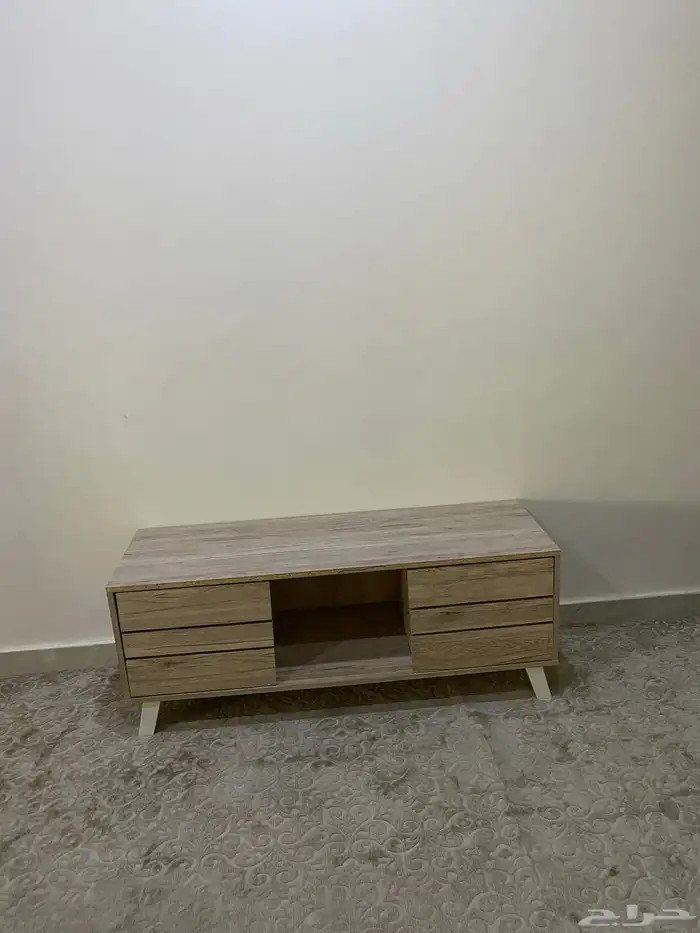 طاوله تلفزيون 2