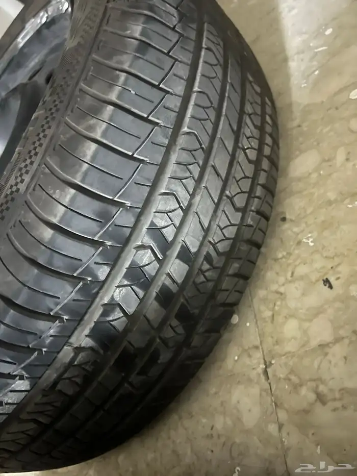 طقم جنوط بوليسي اصلي فورد مع كفرات وطيس 8