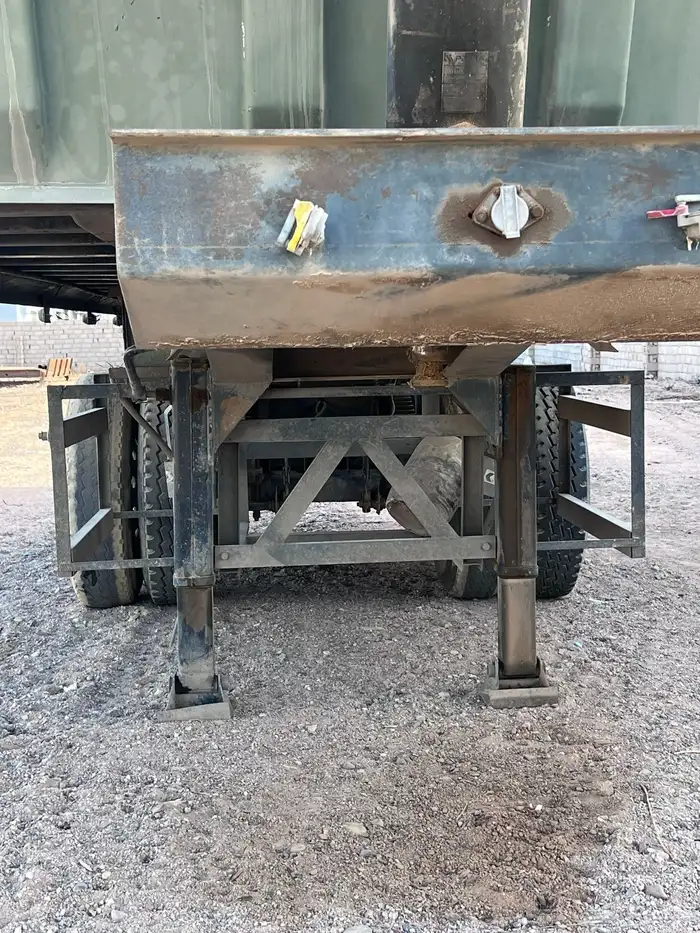 سندوق قلاب للبيع 2015 3