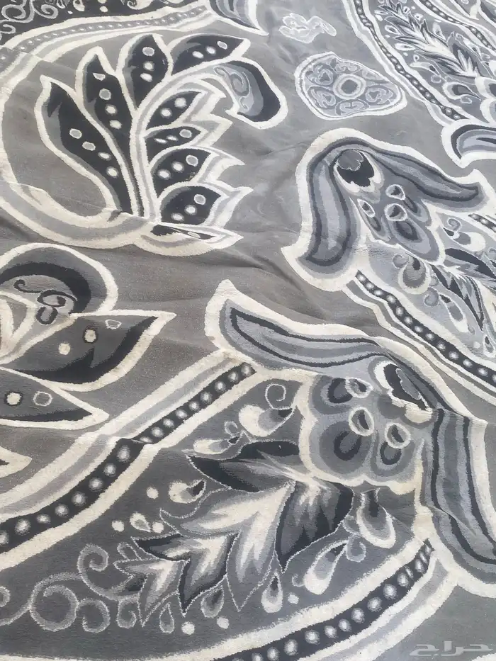 فرشه للبيع نضيفه 0