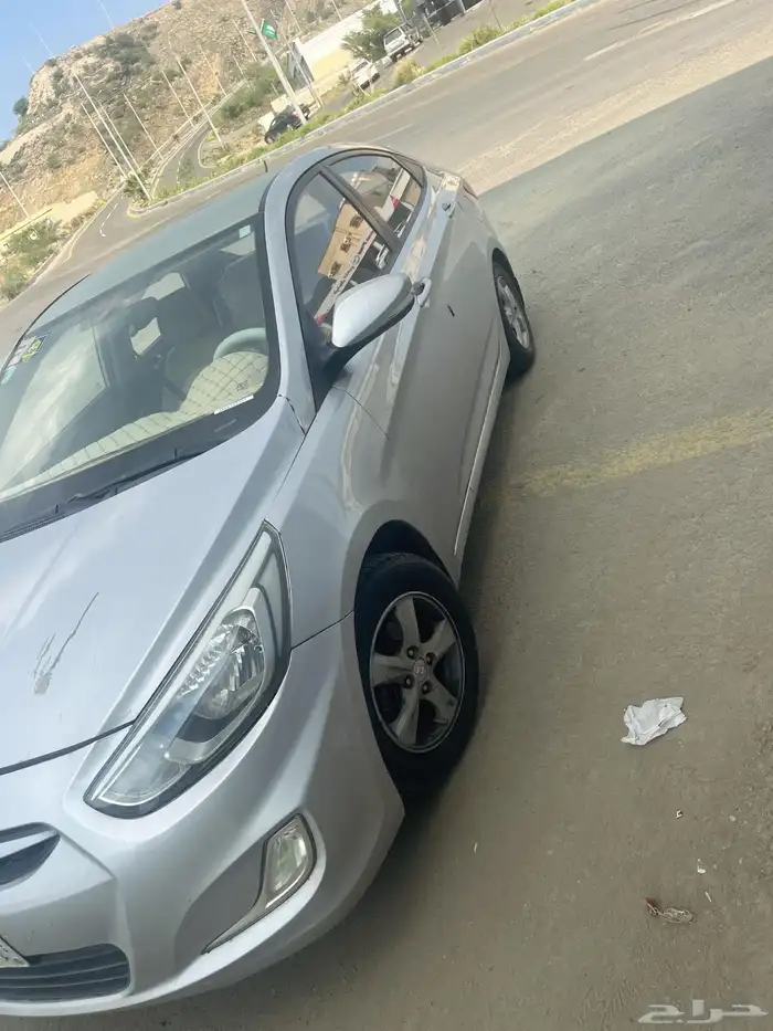 Hyundai Accent 2015 3