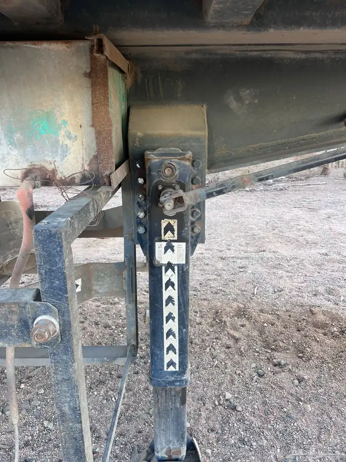 سندوق قلاب للبيع 2015 7