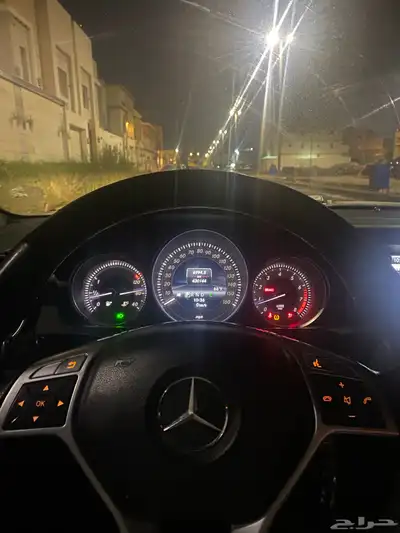 مرسيدس C300 4MATIC 2013 3