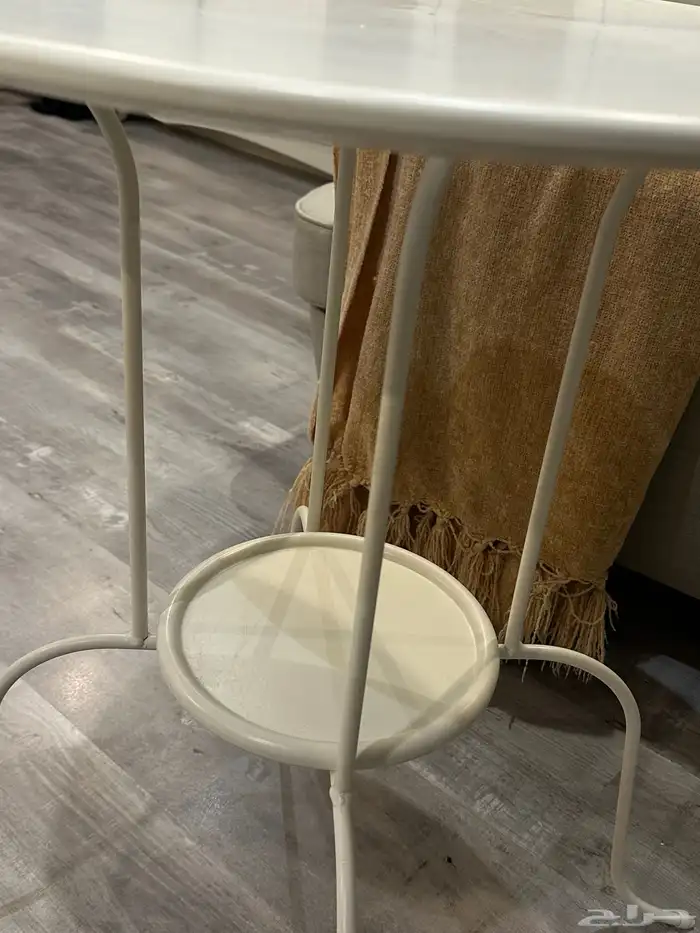 طاوله جانبيه بيضاء 2