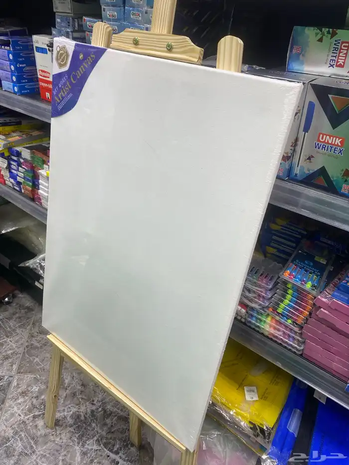 رسم ألوان وجميع مستلزمات الرسم 6