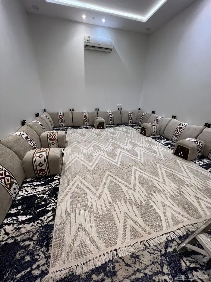 تفصيل احدث الموديلات والكنبات الجاهزه بأسعار مناسبه 2