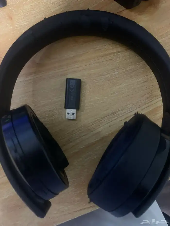 سماعة سوني فور نضيفه وتم استعمالها اسبوع ونص 0