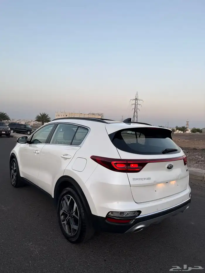 كيا سبورتاج ديزل 2020 بحالة الوكاله 11