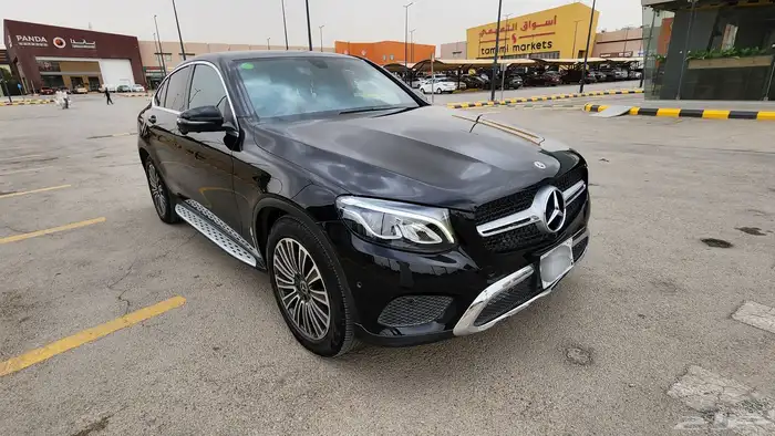 مرسيديس GLC 300 AMG كوبيه موديل 2019 ممشى قليل استخدام نظيف 0