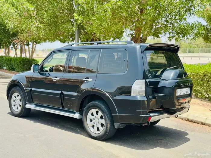ميتسوبيشي باجيرو GLS 6